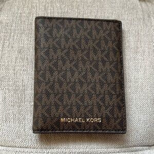 Michael Kors Brown Wallet passport